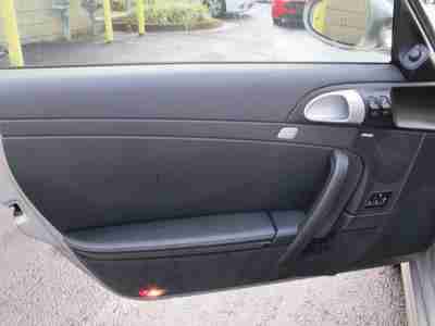 11 911 CARRERA S 3.8L 6 SPEED MANUAL PREMIUM SOUND LEATHER LOW MILES MINT, image 20