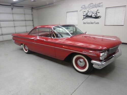 Rare 1960 pontiac catalina sports coupe &#034;over the top&#034; restoration,beautiful !!!