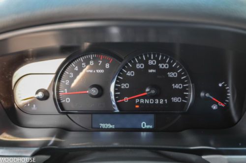 front wheel drive V8 leather, image 24
