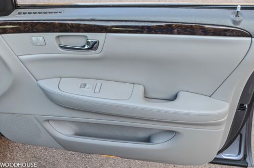front wheel drive V8 leather, image 26