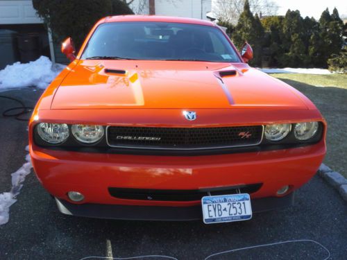 2010 dodge challenger hemi orange r/t