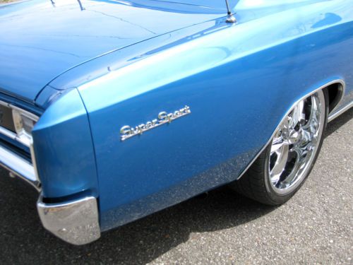 1966 CHEVELLE PRO-TOUR/ 4 Wheel DISC / 454/ 4-SPEED/ 12-BOLT/ AWESOME COLOR, image 3
