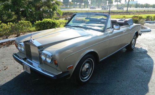 1982 rolls-royce corniche convertible