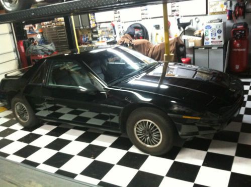 1984 pontiac fiero base coupe 2-door 2.5l