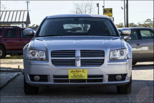 2008 dodge magnum sxt