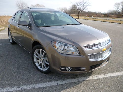 2011 chevrolet malibu ltz sedan 4-door 2.4l loaded/leather/moonroof no reserve