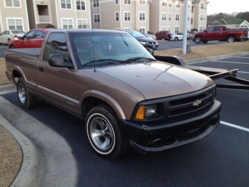 1996 chevrolet s10 low miles clean title 4cyl gas saver
