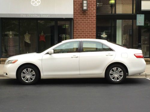 white,used,2007 Camry, US $8,000.00, image 2