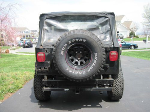 1994 Jeep Wrangler S Sport Utility 2-Door 2.5L, image 2