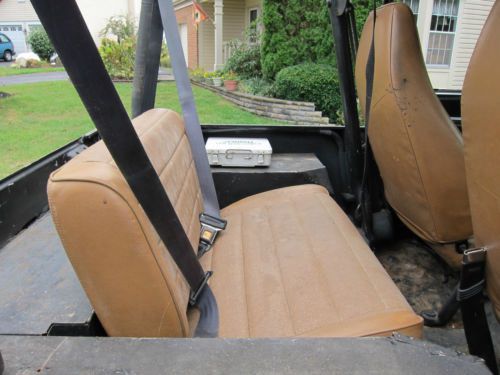 1994 Jeep Wrangler S Sport Utility 2-Door 2.5L, image 13