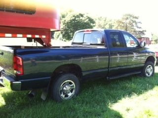 2003 dodge ram 3500 crew cab long bed 4x4 cummins diesel loaded