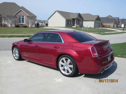 2012 chrysler 300 series srt8 - one owner only 8250 miles