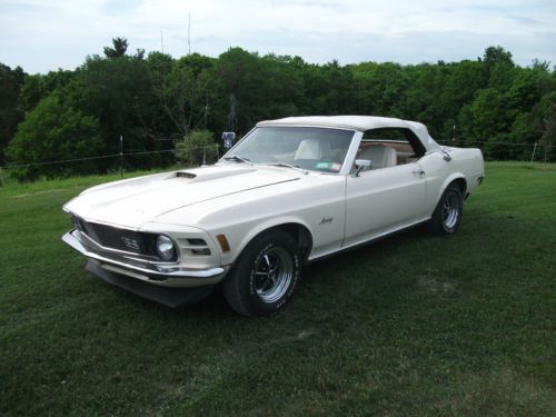 1970 mustang convertible 302 holley 4v, auto, ps,pt,magnums, spoiler, hood scoop