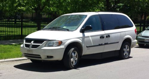 2007 dodge grand caravan hadicap w/ ramp