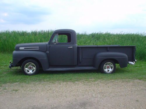 1950 ford f1 pickup with running flathead v8