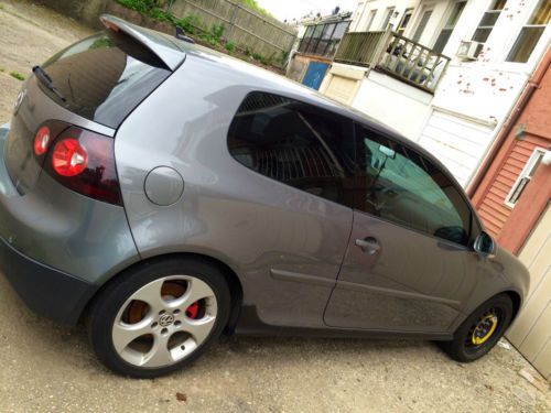 2008 volkswagen gti base hatchback 2-door 2.0l