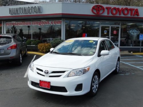Toyota,carolla,clean,great mpg,le,1 owner