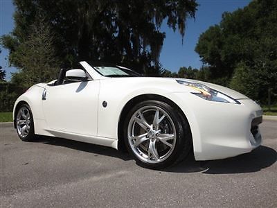 2010 370z, navigation, touring, sport!  we ship &amp; trade!!