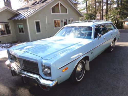 1976 dodge coronet base wagon 4-door 5.9l