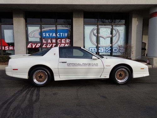 1989 pontiac firebird trans am coupe 2-door 3.8l official pace car