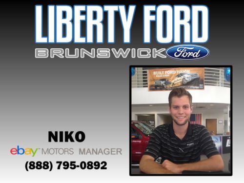 Sport SUV 5.7L HEMI 4X4 3RD ROW SEAT, image 23