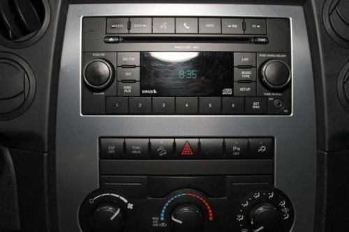 Sport SUV 5.7L HEMI 4X4 3RD ROW SEAT, image 28