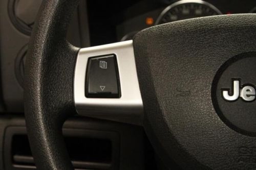 Sport SUV 5.7L HEMI 4X4 3RD ROW SEAT, image 58