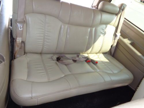 2002 CHEVY SUBURBAN LT LEATHER NEW TV DVD CD MP3 TX 2OWNERS NORUST DRIVES GREAT, image 23