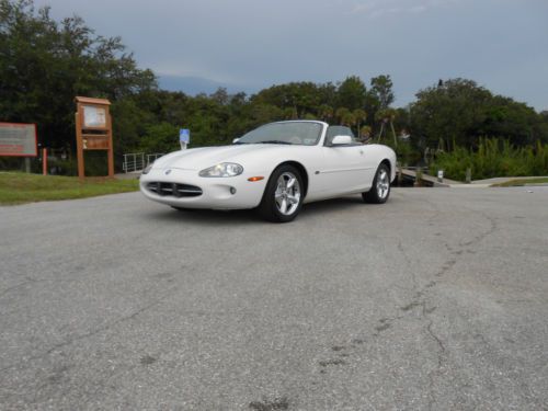 1997 jaguar xk8 base convertible 2-door 4.0l