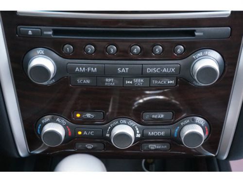 2014 nissan pathfinder sl