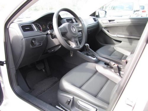 2014 Volkswagen Jetta SE, US $21,085.00, image 2