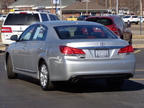 2012 toyota avalon