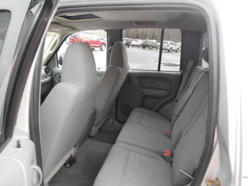 2006 Jeep Liberty Sport, US $10,488.00, image 3
