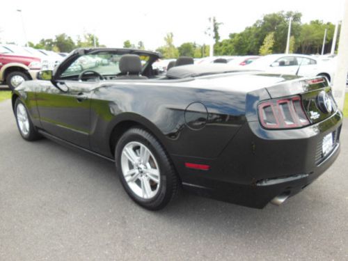 2014 ford mustang v6