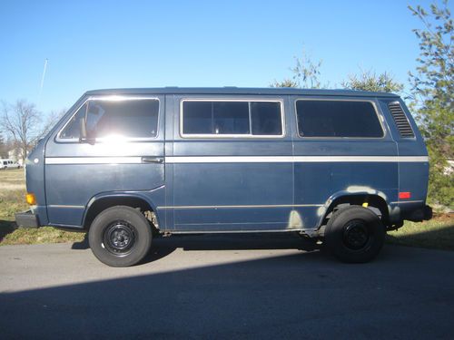 1984 volkswagen vw vanagon gl standard passenger van 3-door 1.9l