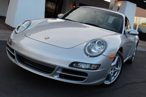 2005 porsche 997/911 coupe. 6 sp. navigation. like new in/out. clean carfax