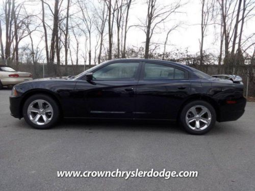 2014 dodge charger sxt