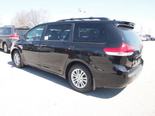 2014 toyota sienna xle