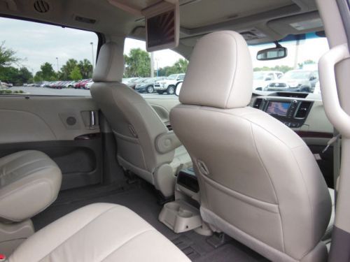 2011 toyota sienna xle