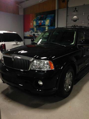 2003 lincoln navigator luxury