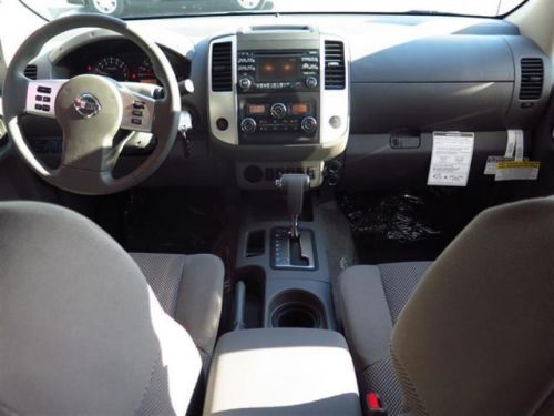 2014 Nissan Frontier SV, US $25,903.00, image 2