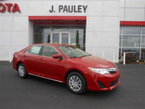 2014 Toyota Camry LE, US $24,070.00, image 3