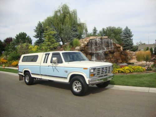1984 ford f250 ext.cab diesel long box blue and white