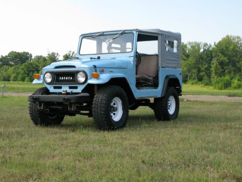 1971 toyota land cruiser fj40