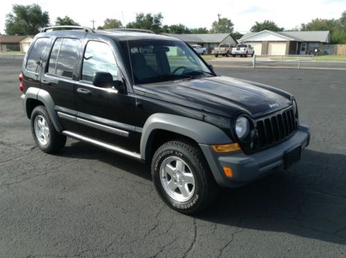 2005 jeep liberty sport sport utility 4-door 2.8l