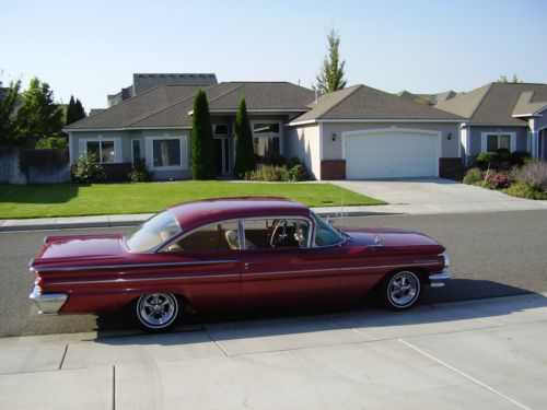 1960 pontiac sport coupe