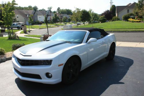 2011 chevrolet camaro ss convertible 2-door 6.2l