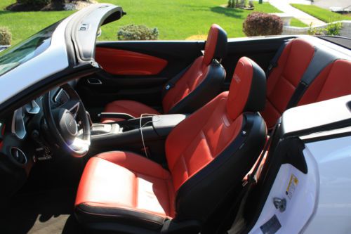 2011 Chevrolet Camaro SS Convertible 2-Door 6.2L, image 10