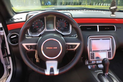 2011 Chevrolet Camaro SS Convertible 2-Door 6.2L, image 14