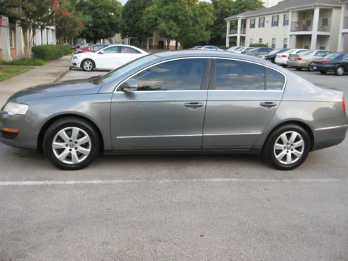 2006 volkswagen passat 2.0t sedan 4-door 2.0l